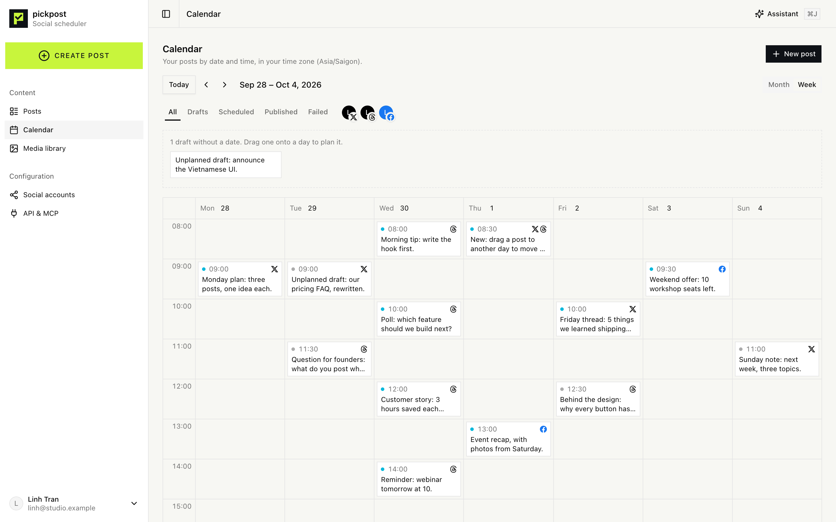 Pickpost week calendar with scheduled and draft posts for X, Threads and Facebook